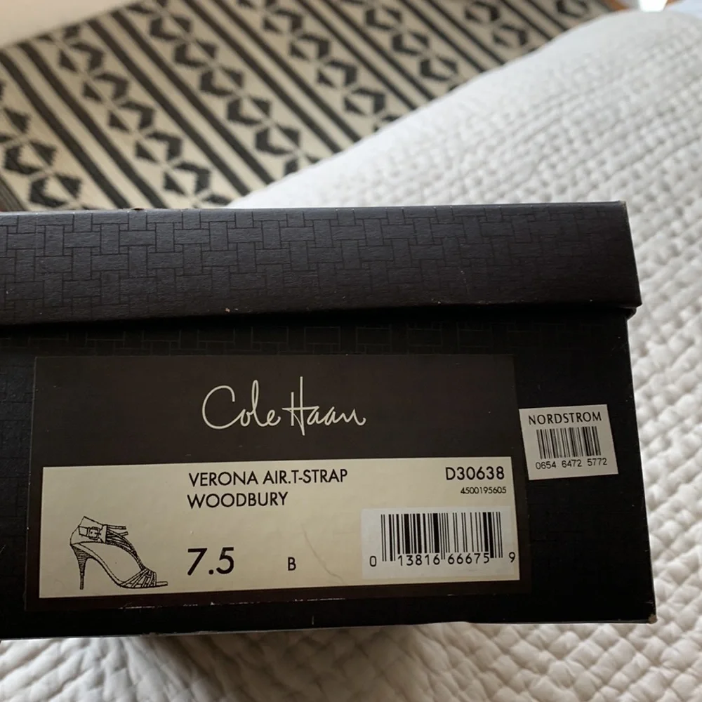 Nike Air bottom. Scrappy, comfy and sexy as hell - Picture 8 of 8